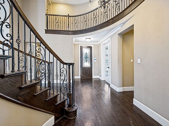 5th image of 2264 Hidalgo Ln
