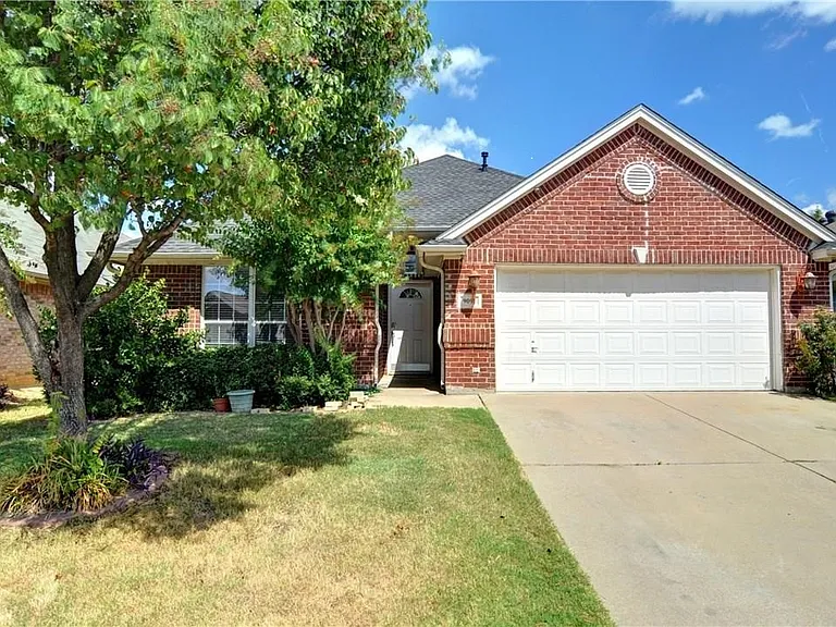 Welcome Home to 9091 River Trails Blvd in Lakes of River Trails South