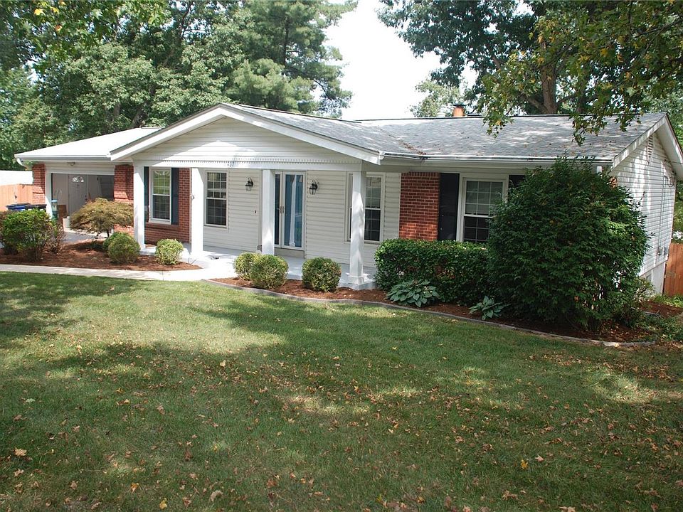 1st image of 11937 Gaiete Ln