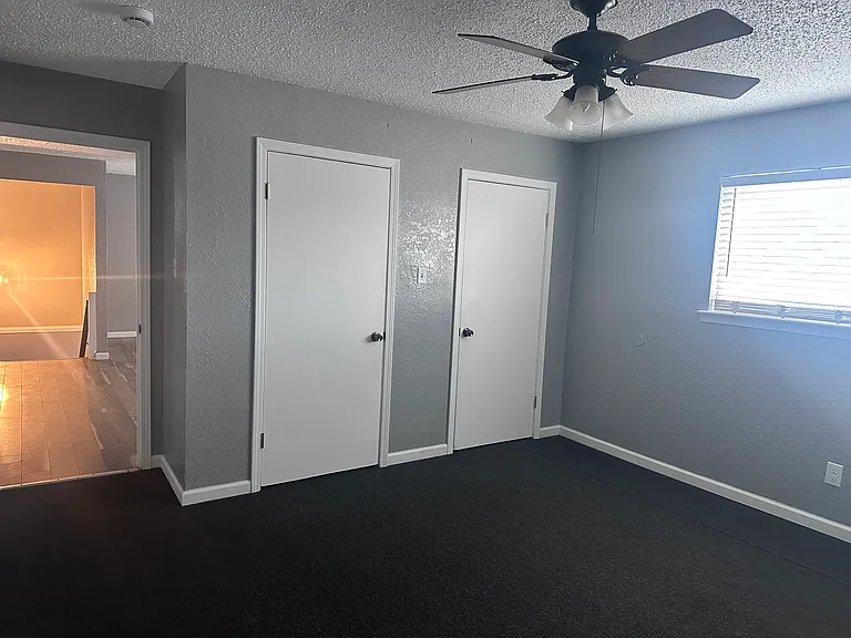 5224 Avenue R #1 — Photo 12