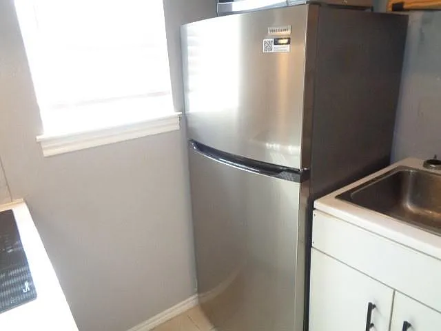 2225 Mimosa Dr #6 — Photo 12