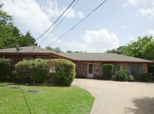 1206 W Ridge Dr, Duncanville, TX 75116