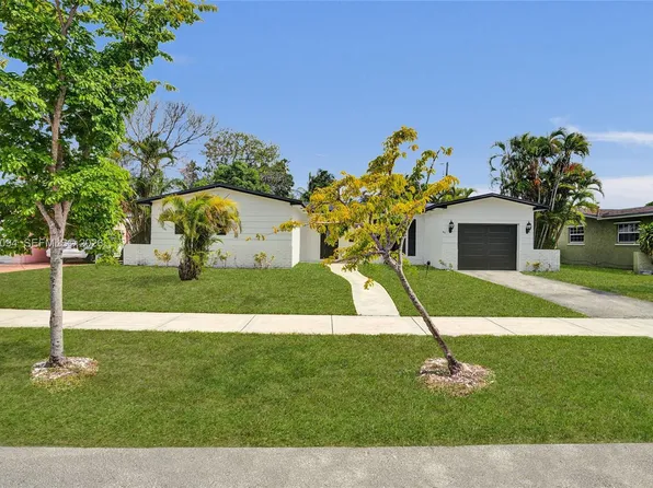 20 NE 210th St, Miami Gardens, FL 33179