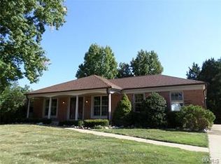 5326 Crowndun Dr, Saint Louis, MO 63129