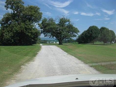 2nd image of 204 John Oakley Ln