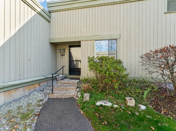 756 Heritage Village #D, Southbury, CT 06488