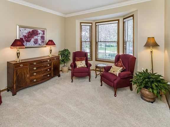 5th image of 17050 Trenton Ln