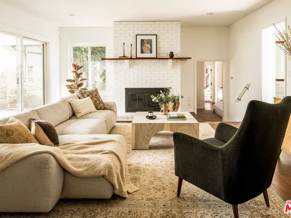 5638 Varna Ave, Van Nuys, CA 91401