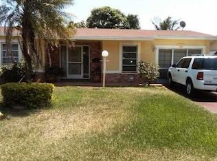6240 SW 8th St, North Lauderdale, FL 33068