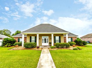 199 Tigerlily Dr, Houma, LA 70360