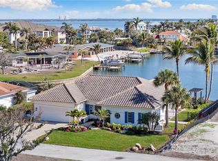 7 Glenview Manor DR, FORT MYERS BEACH, FL 33931