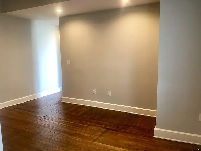 729 E Hunter Ave — Photo 52