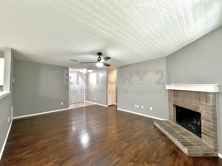 1412 Anna Lea Ln — Photo 4