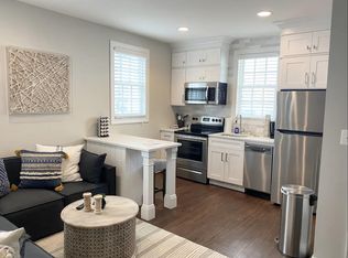 209 Church St SE #1, Leesburg, VA 20175