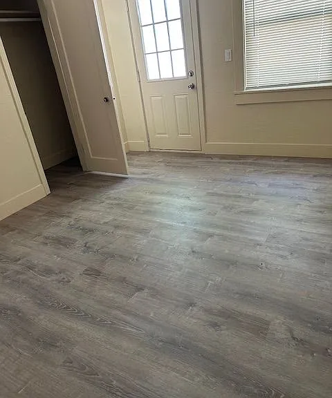 1701 Lake St #5 — Photo 3