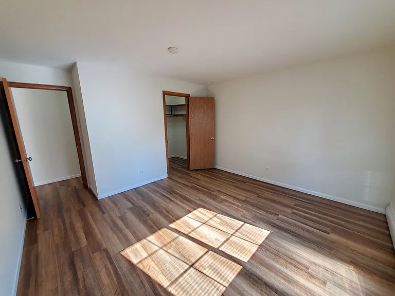 Nakoma Heights Apartment Homes — Photo 35