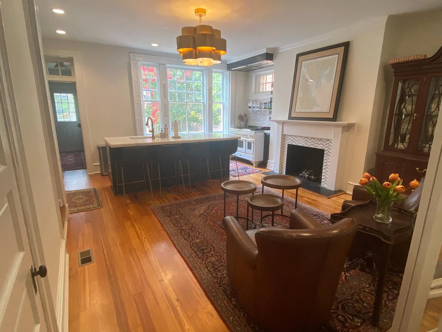 245 King George St — Photo 4