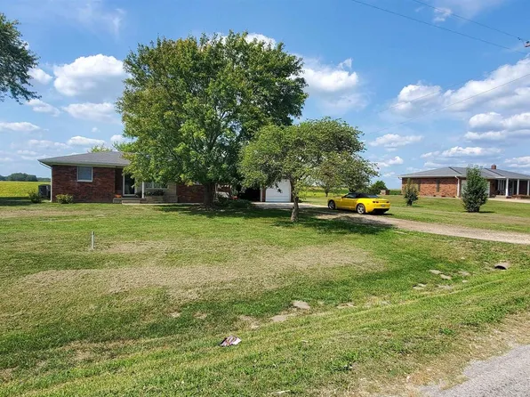 4691 County Road 17, Nashville, IL 62263