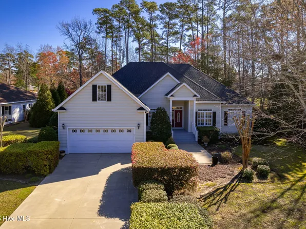 406 Hillcrest Drive, Morehead City, NC 28557