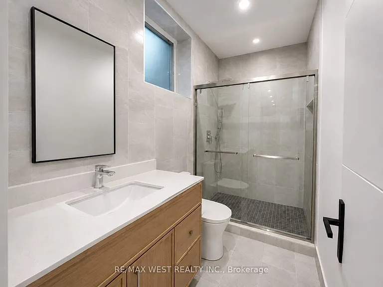 58 Aura Lea Blvd #BASEMENT — Photo 6