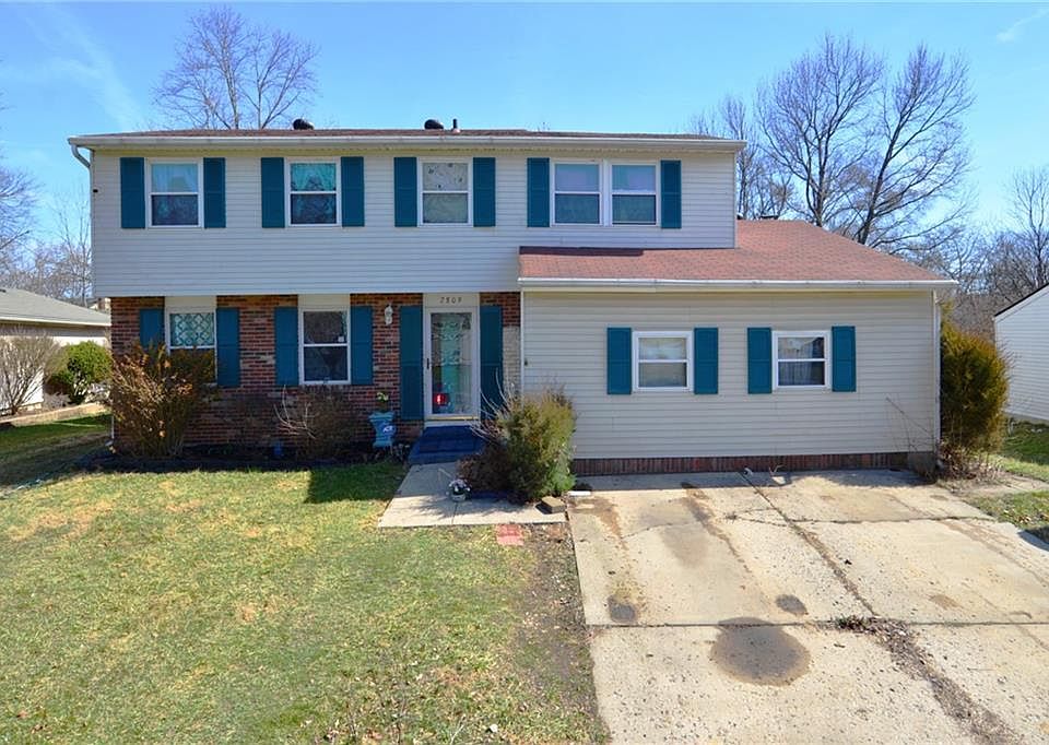1st image of 2809 Sheffield Dr