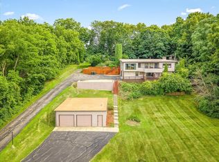 4349 E State Route 72, Byron, IL 61010