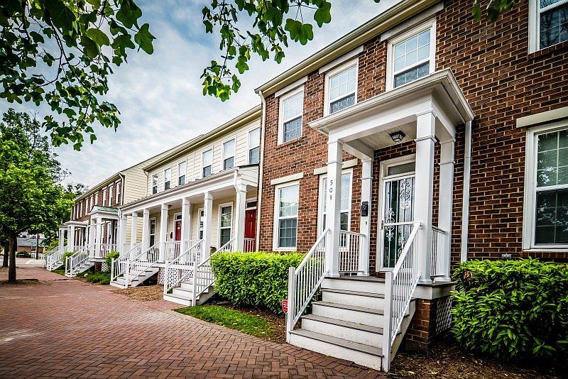 1st image of 2301 Jefferson Ave #2301