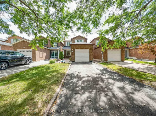 45 Frank Rivers Dr, Toronto, ON M1W 3R9