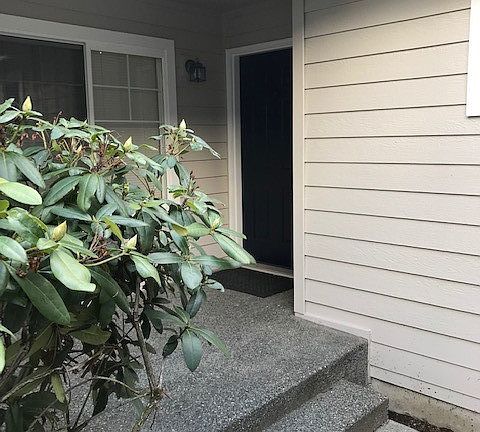 2nd image of 16910 River Rock Dr