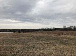 404 Oak Ln, Dixon, IL 61021