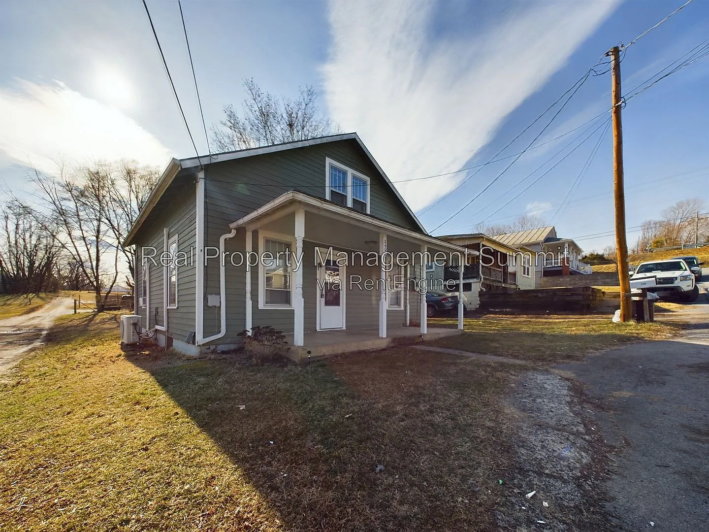2 bed, 1.0 bath, 1144 sqft, $1,500 — Photo 2