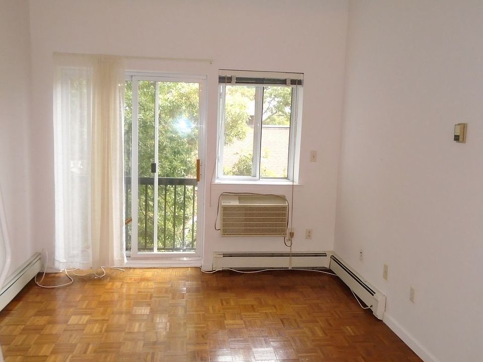1st image of 31-13 30th Ave #3R