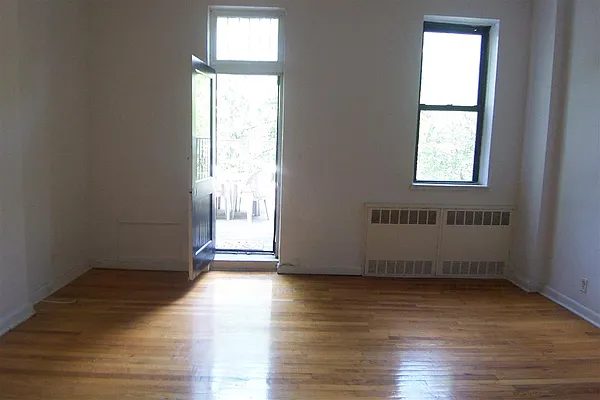 Rented by Susan Finkel, LREB | media 16