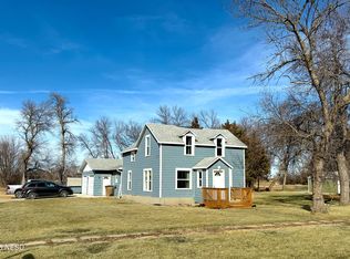 402 E Main St, Bryant, SD 57221