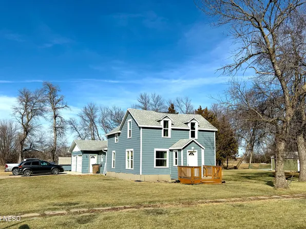 402 E Main St, Bryant, SD 57221