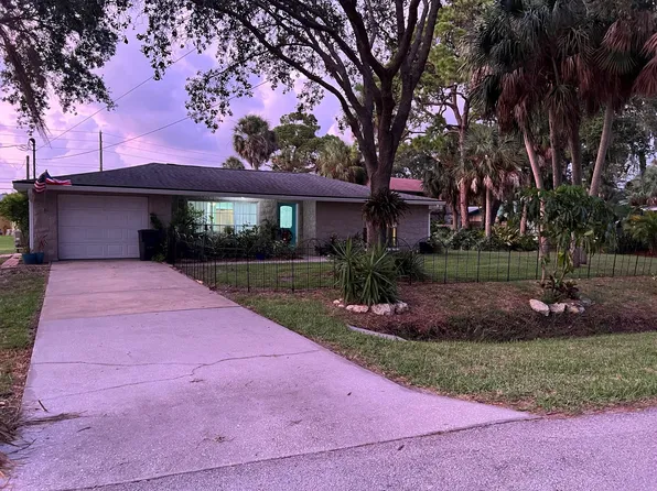 5035 Miller Bayou Dr, Port Richey, FL 34668