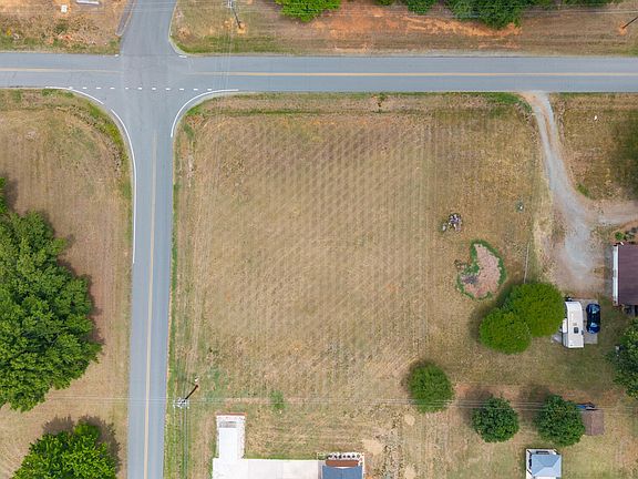 2nd image of 0 Center Crest Dr Lot 78