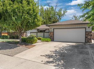 6449 Driftwood St, Sacramento, CA 95831
