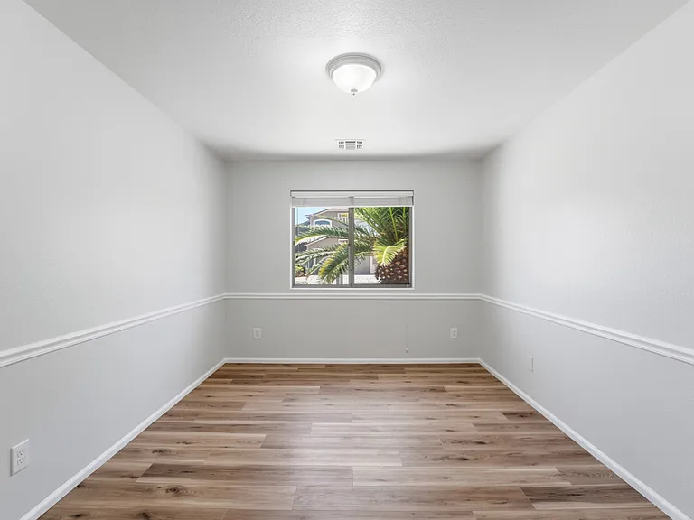 41628 W Hillman Dr — Photo 5
