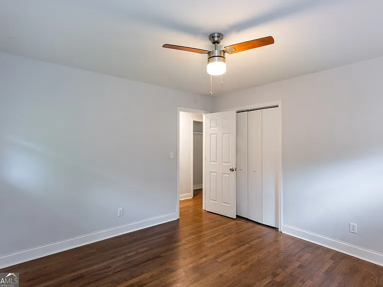 2752 Arrowood Dr #UPSTAIRS — Photo 21