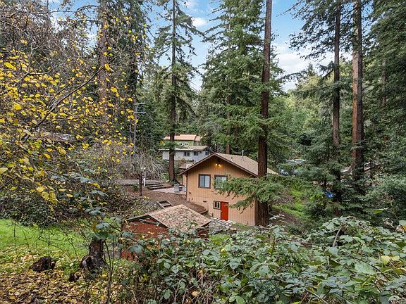 4th image of 730 Trinkling Creek Dr