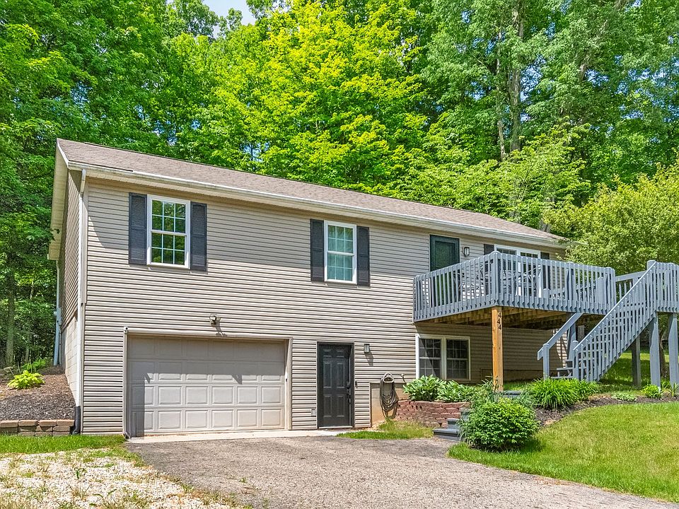 1st image of 444 Grand Ridge Dr