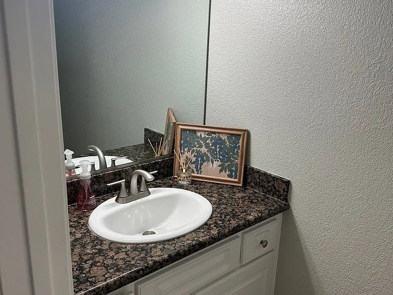 Avalon Townhomes OPEN HOUSE SATURDAY 11/15/2025 — Photo 25