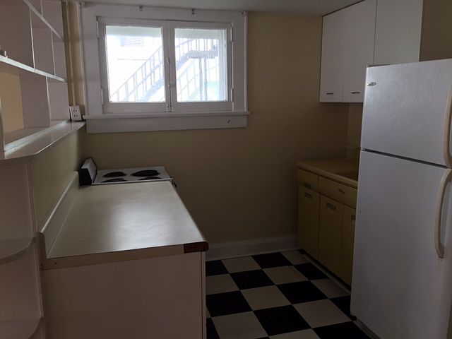 2nd image of 508 E Lime St APT 2