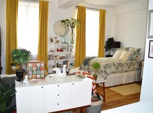 91 7th Ave #3G, New York, NY 10011