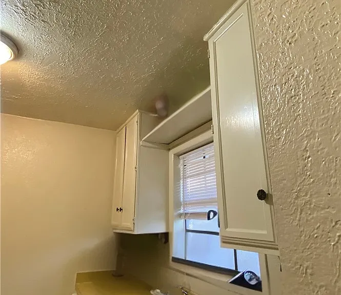 1901 Pine Tree Dr #A — Photo 7