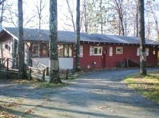 N9173 Parkway Rd, Crivitz, WI 54114