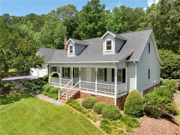 121 Ole Mill Shls, Central, SC 29630