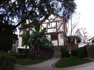 2nd image of 735 E Tujunga Ave APT C