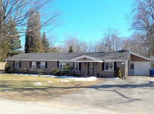 9625 Allegheny Ave, Lake City, PA 16423